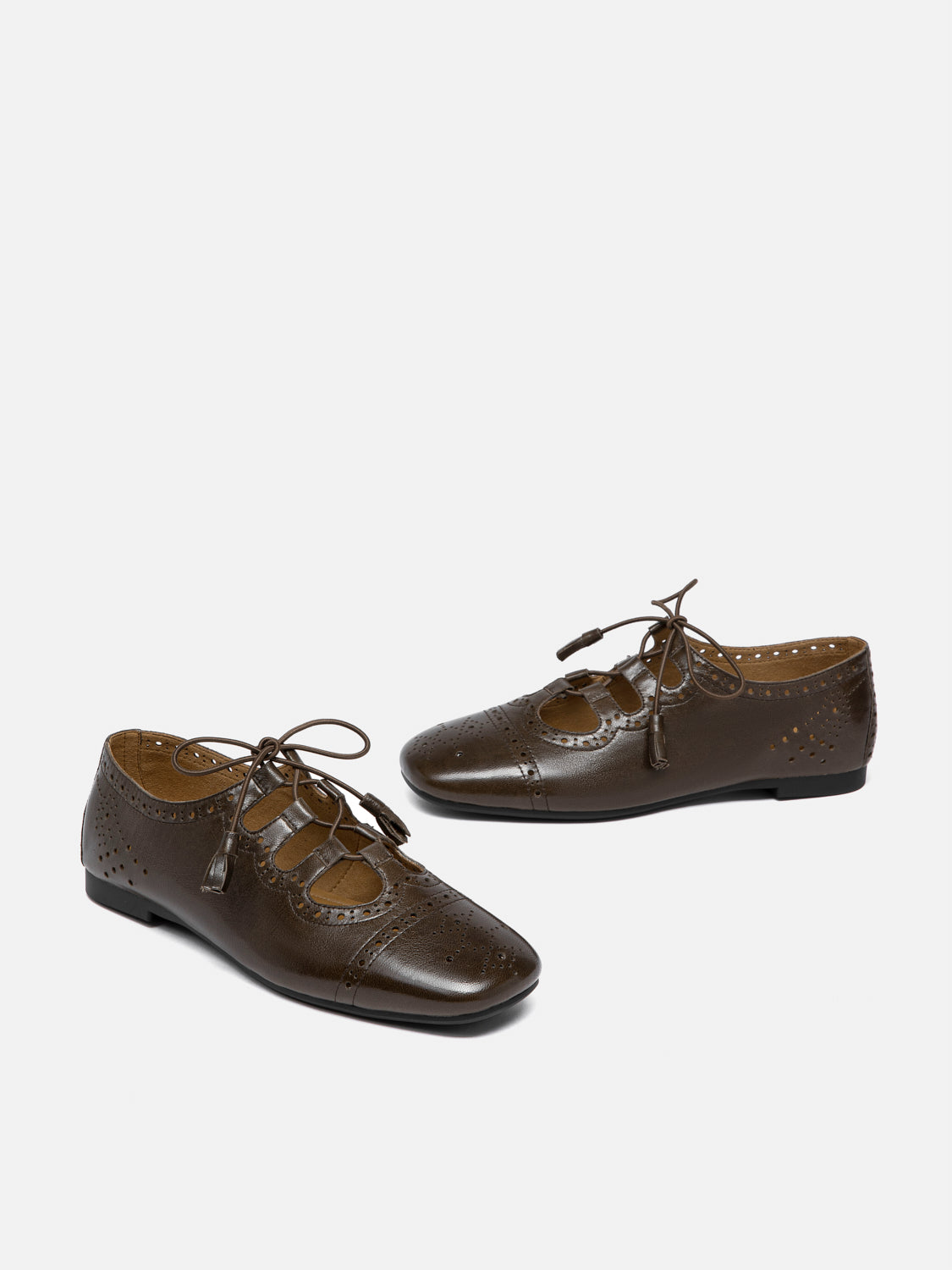 DARK BROWN
