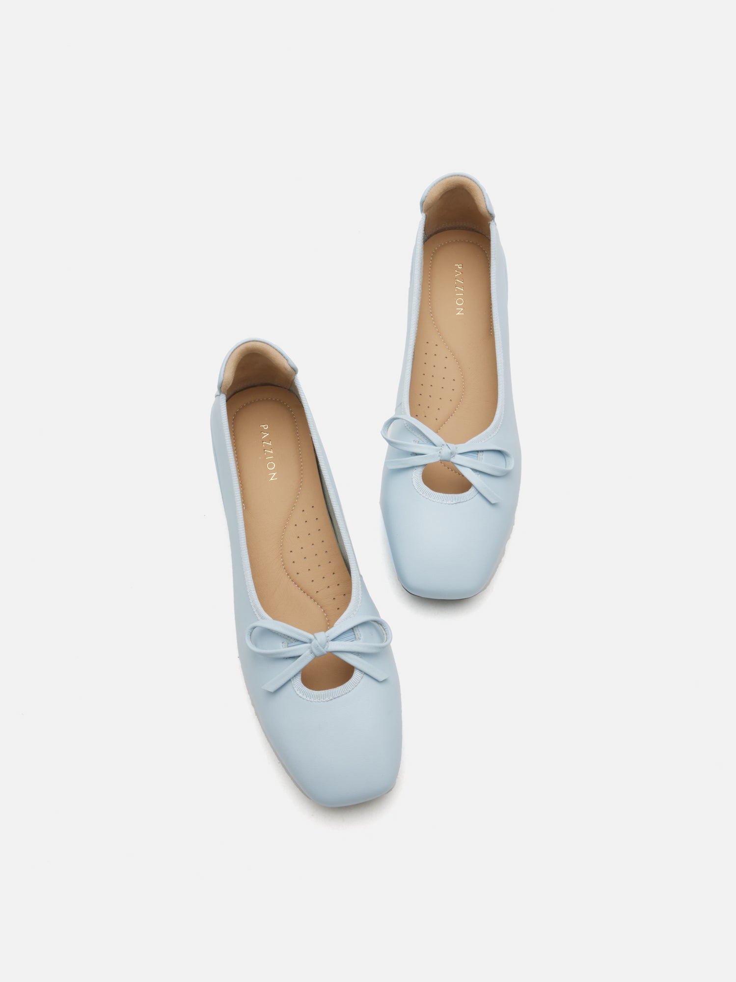 LIGHT BLUE