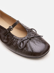DARK BROWN