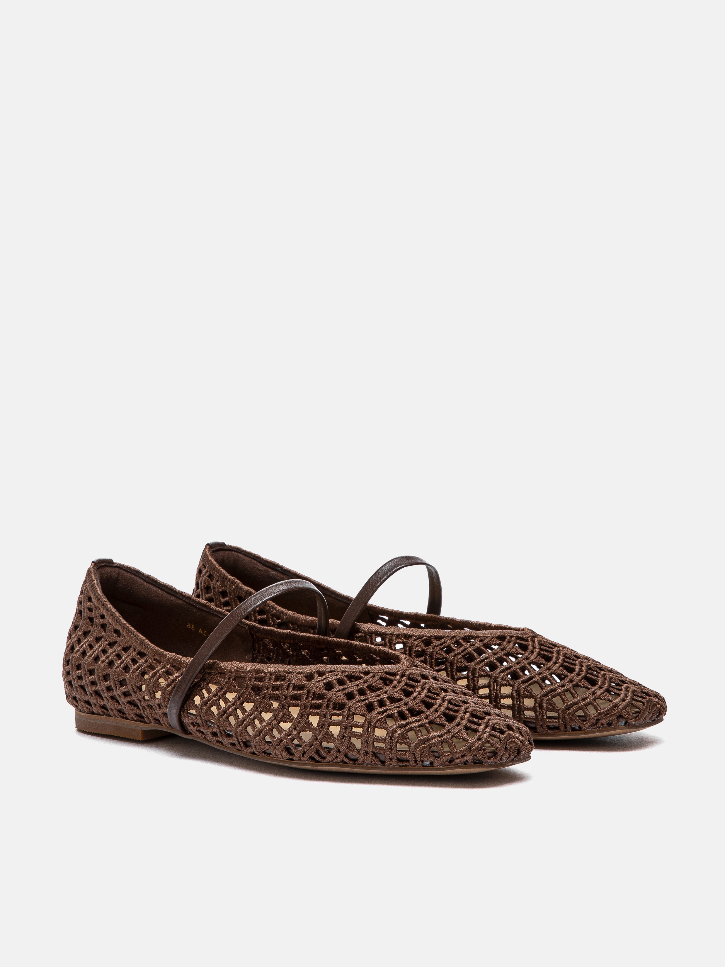 DARK BROWN